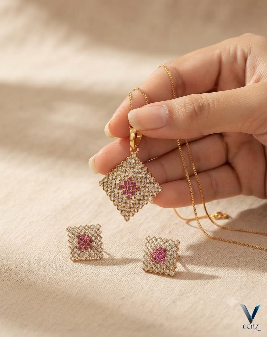 🌺Fancy China Gold Plated Zarqoon Locket Set 🌺