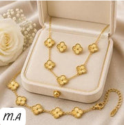 Elegant Clover Flower Jewellery Set – Gold-Tone Necklace, Bracelet, Earrings & Ring