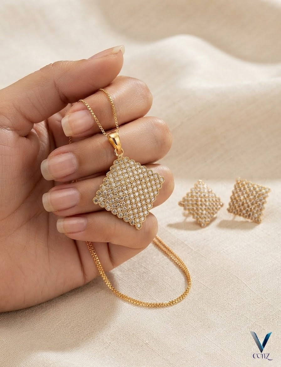🌺Fancy China Gold Plated Zarqoon Locket Set 🌺