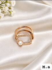 Pearl Royale ring – product close-up